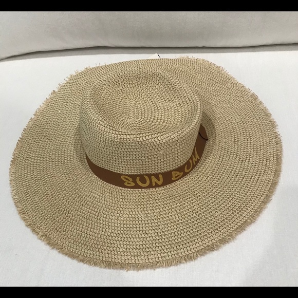 David & Young Sun Bum Paper Metallic Hat - Picture 1 of 2